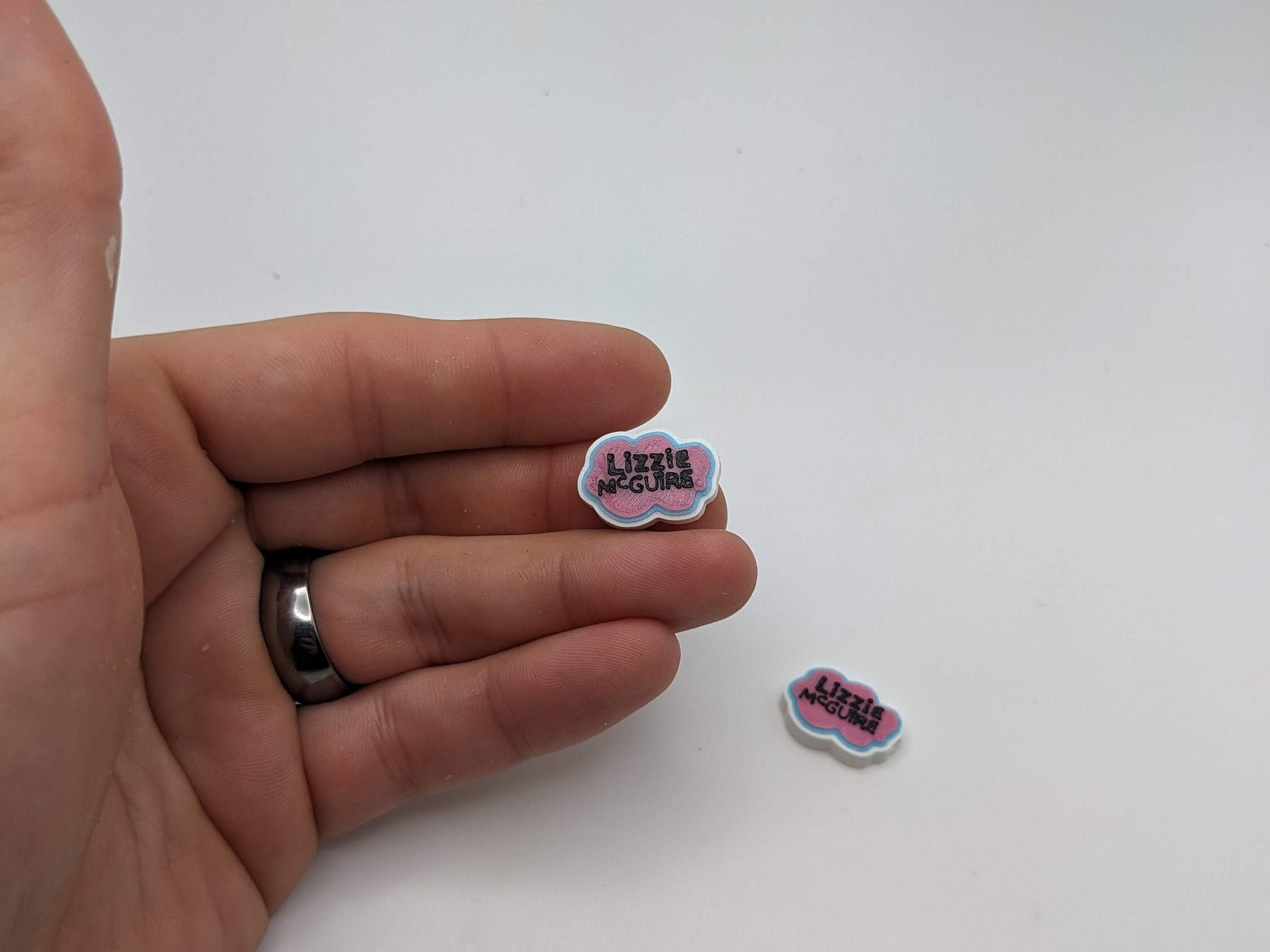https://i.etsystatic.com/12186800/r/il/e3d25d/5914547213/il_fullxfull.5914547213_3j8r.jpg
