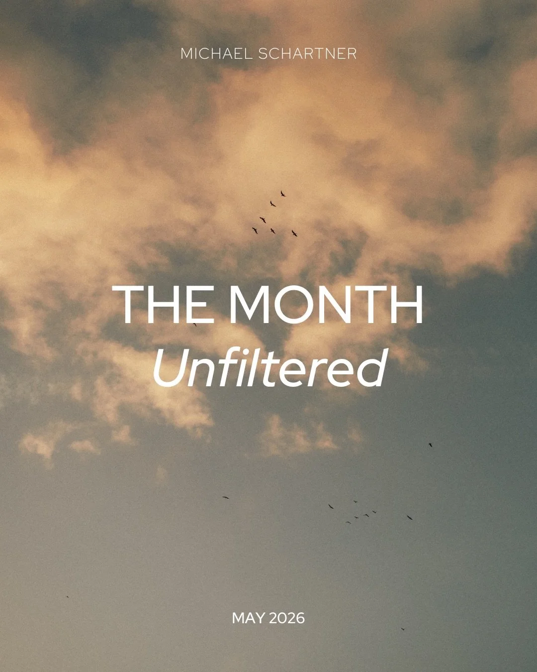 05/31 &ndash; May was full.
Our first wedding anniversary. A summer day in Salzburg, wine in the Mirabellgarten, the people who matter most. The season is picking up &ndash; six new bookings, the calendar is filling, the work feels good right now.
So