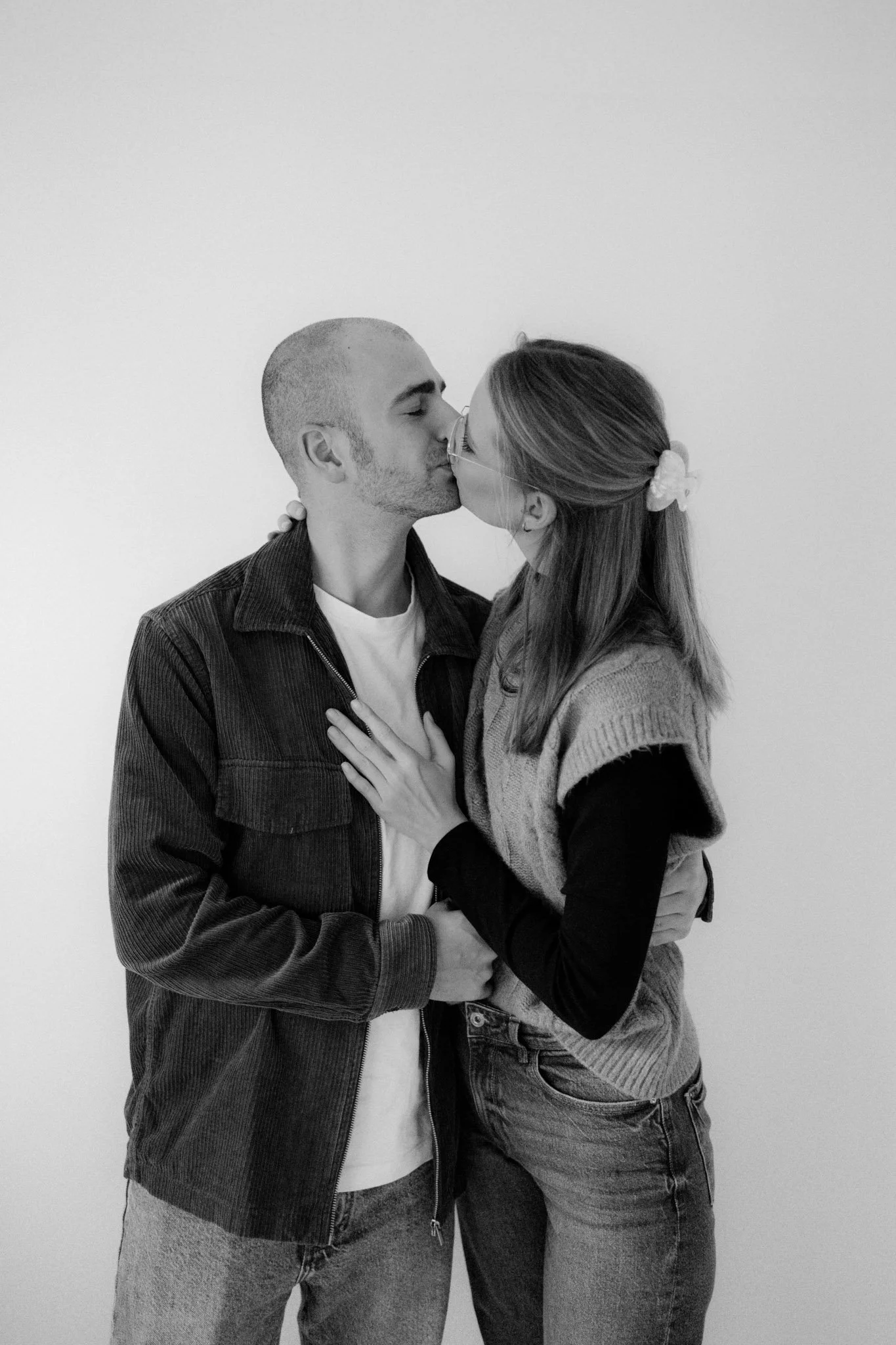 Couple Session Studio 2211-002.jpg
