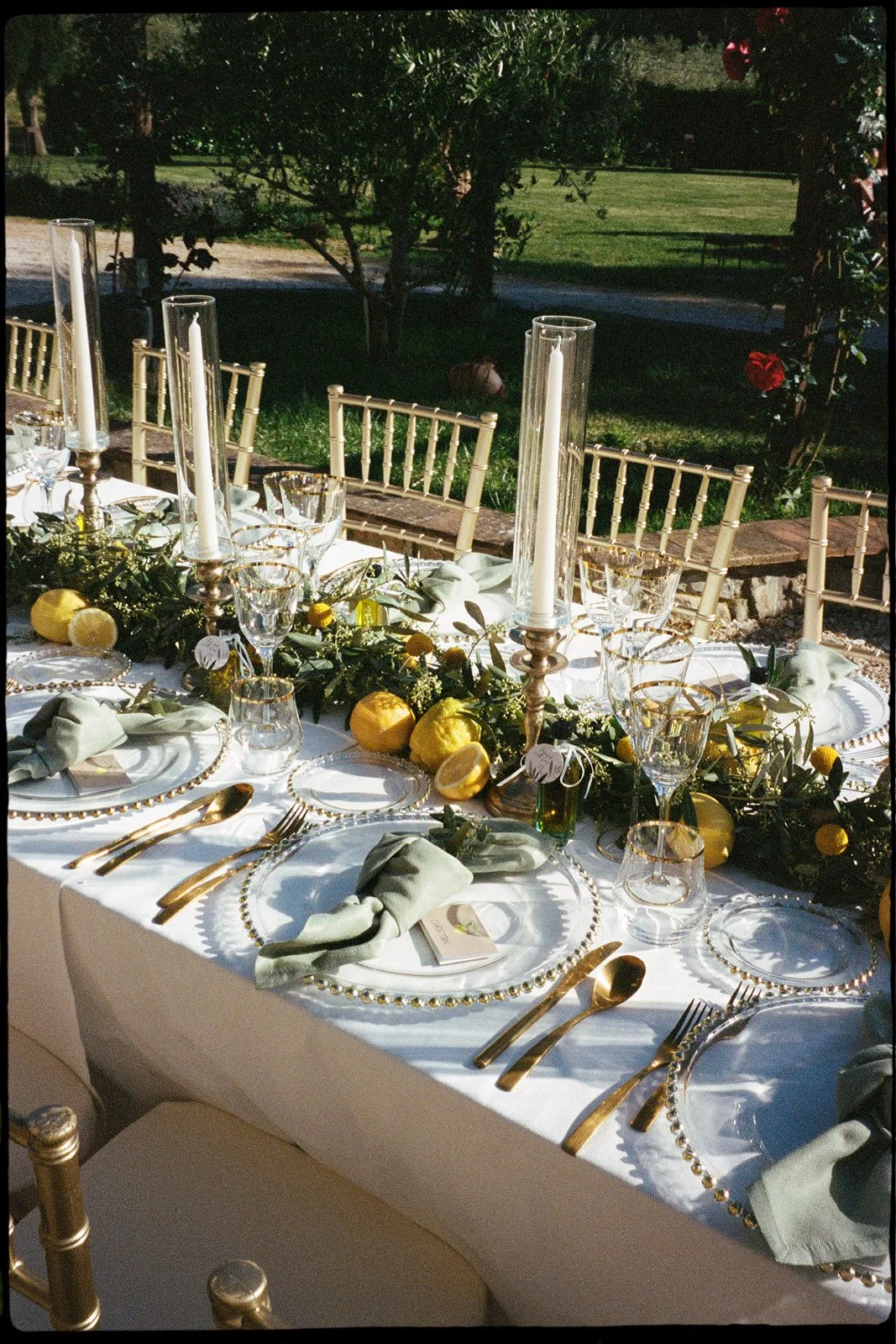 Villa-Le-Bolli-Analog Wedding Photos-015.jpg