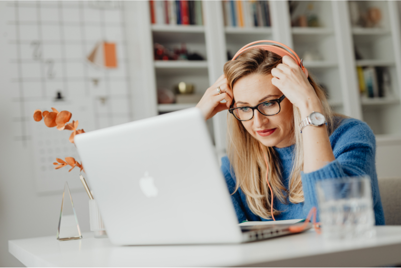 Workplace pressure affecting focus and decision making during everyday work.