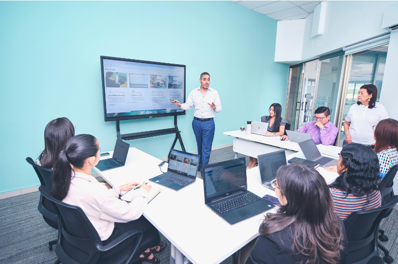 Interactive Workshops for Modern UK Teams