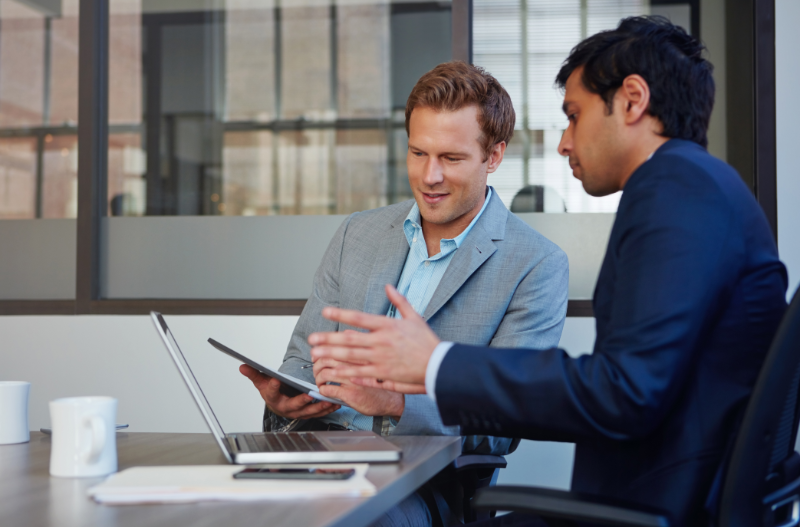 Workplace feedback conversation where behaviour remains unchanged after discussion.