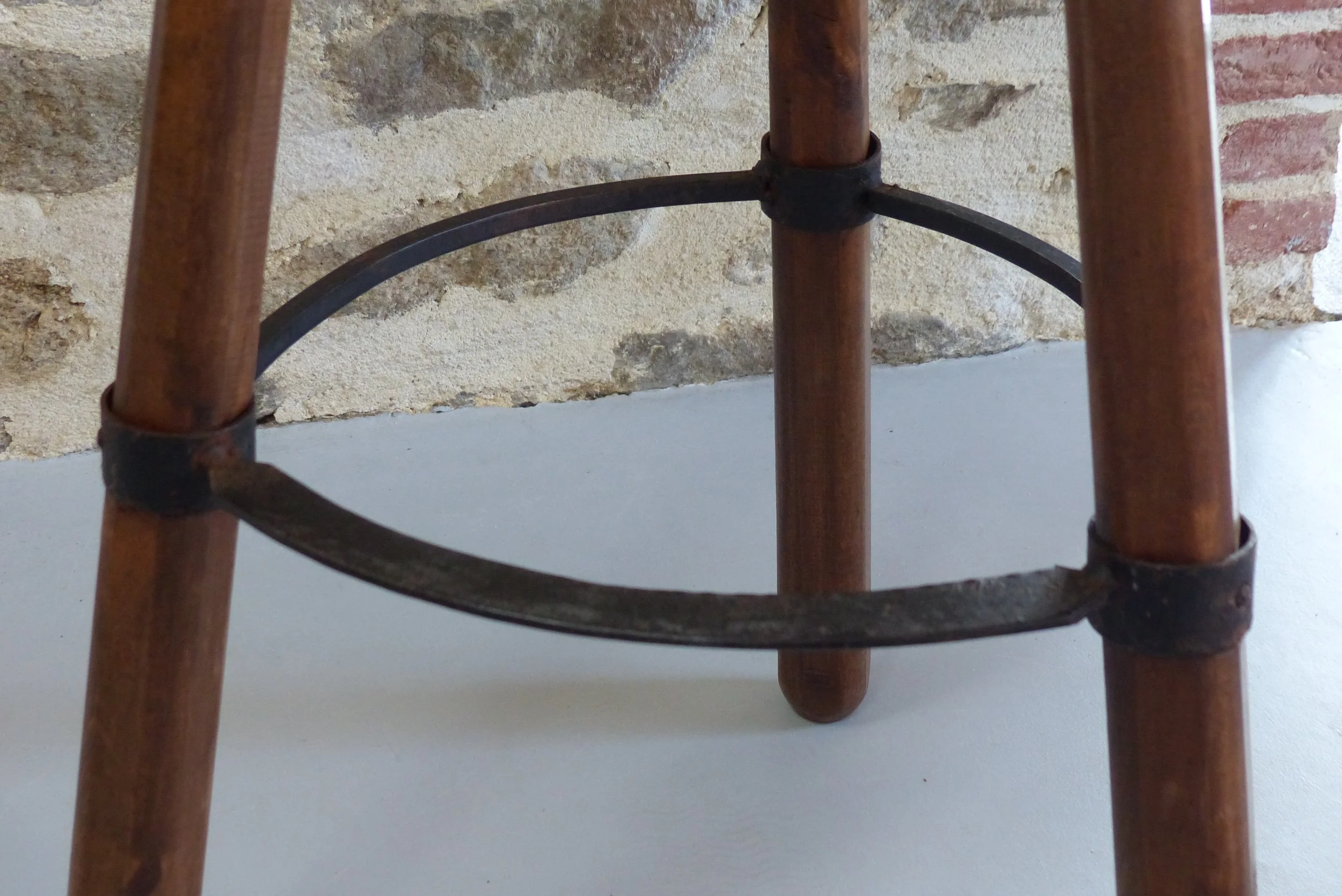 Tabouret de bar de style "brutaliste" Espagne Années 1970