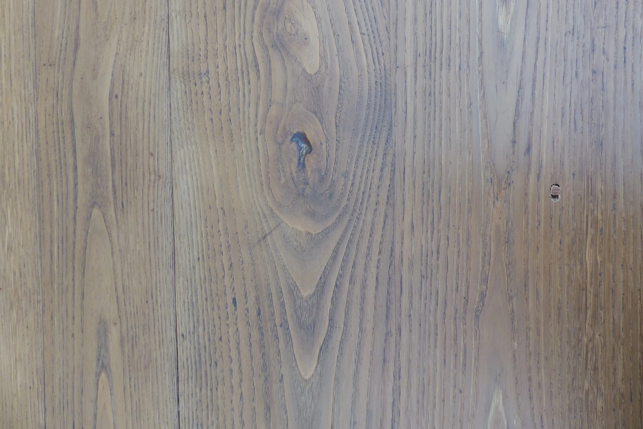 Table de ferme en châtaignier et cerisier Fin du 19ème siècle Ille-et-Vilaine
