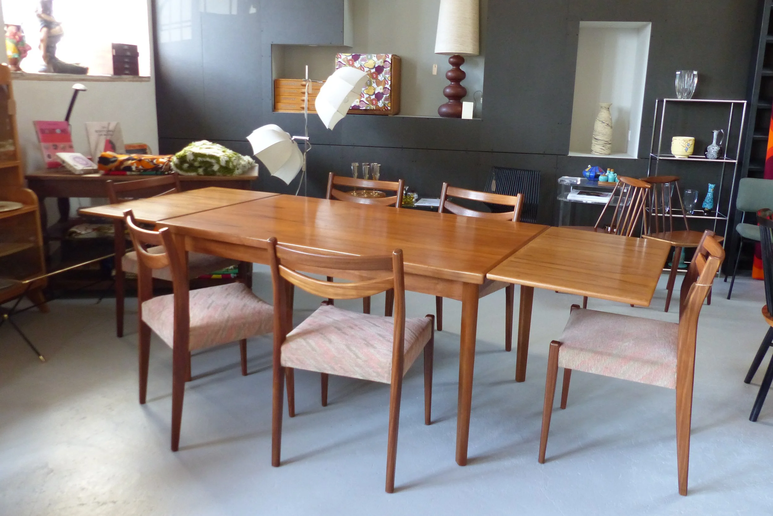 Table de repas en teck de Henning Kjaernulf pour Vejle Stole Danemark Années 1960