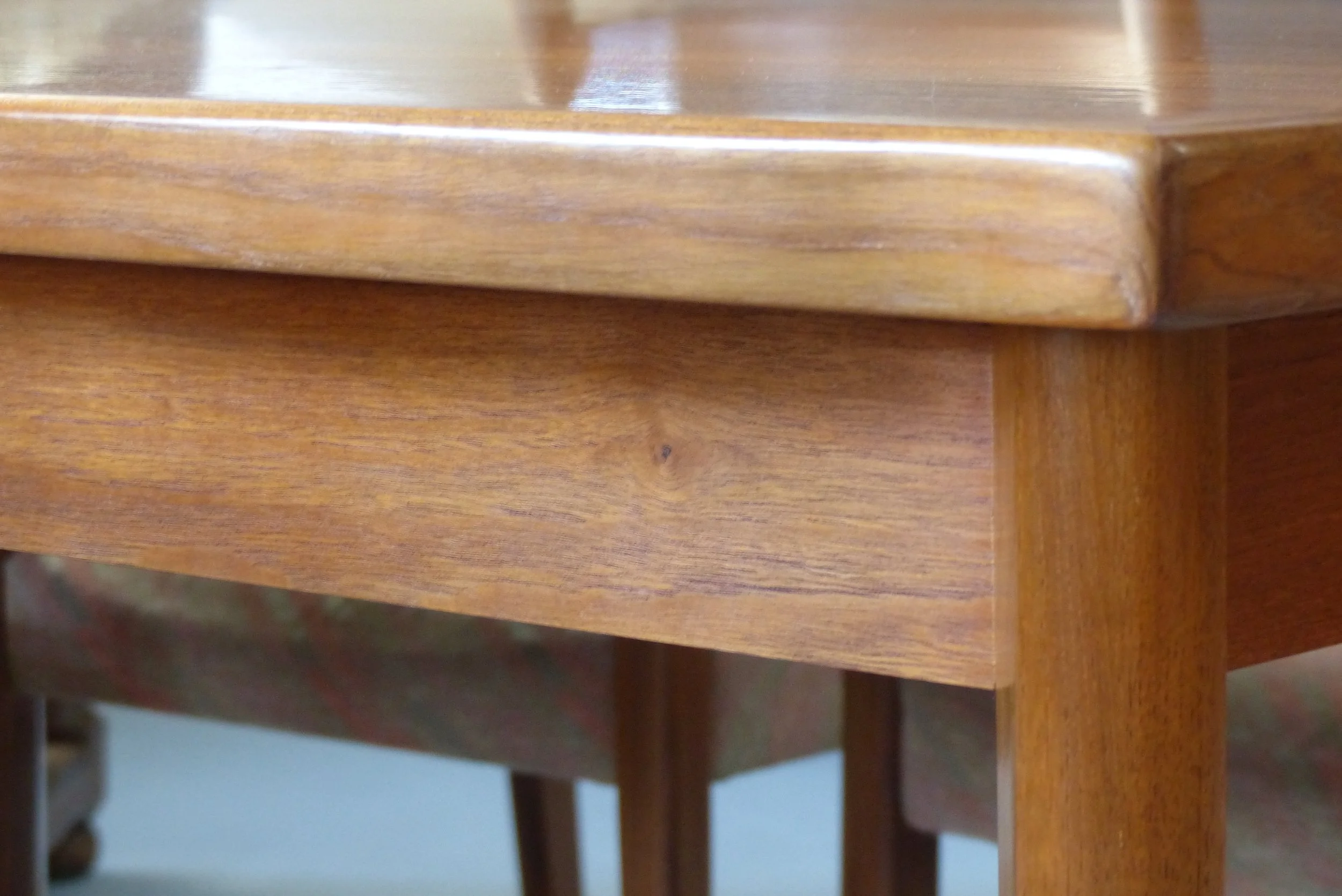 Table de repas en teck de Henning Kjaernulf pour Vejle Stole Danemark Années 1960