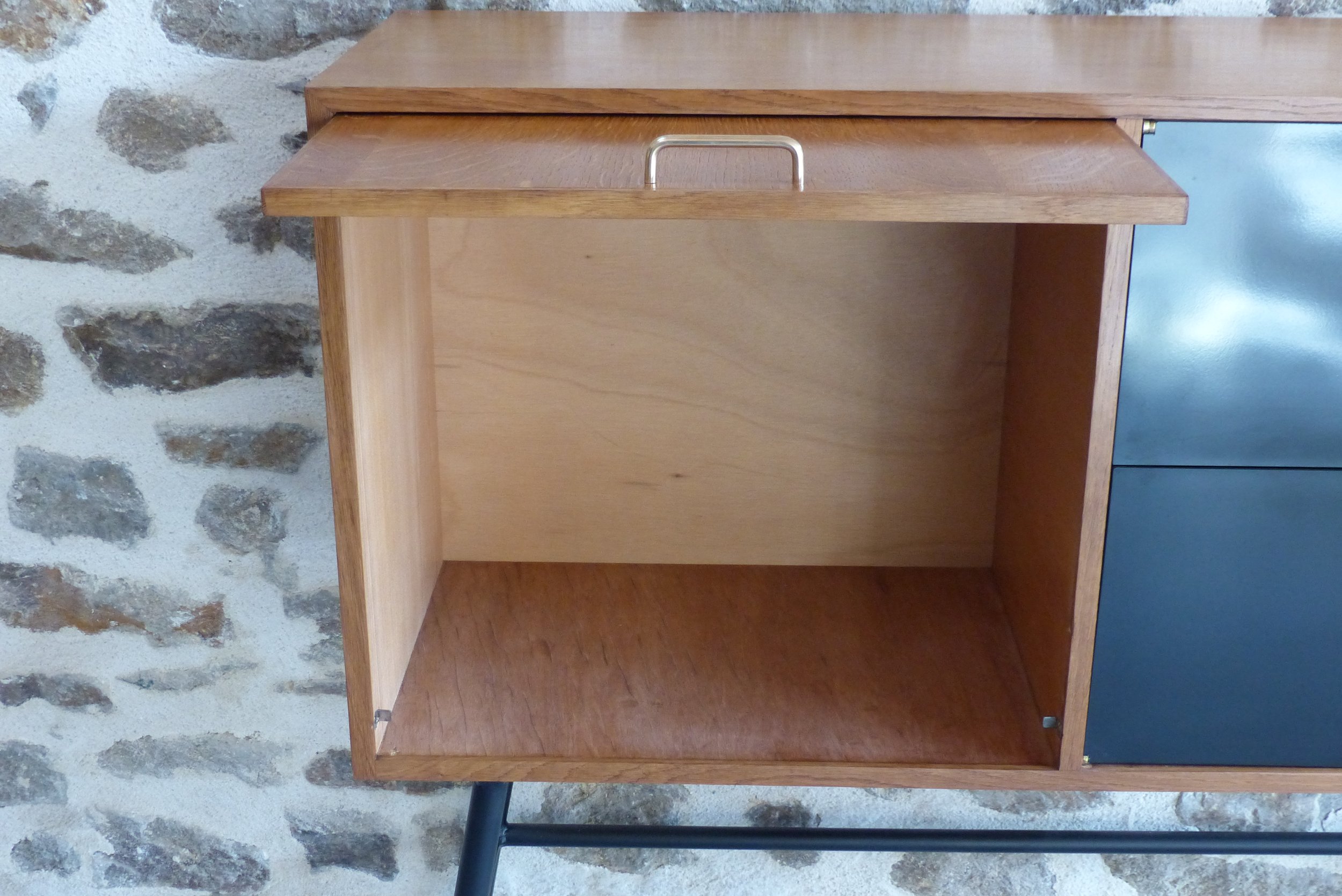 Meuble en chêne, formica et métal France Années 1950