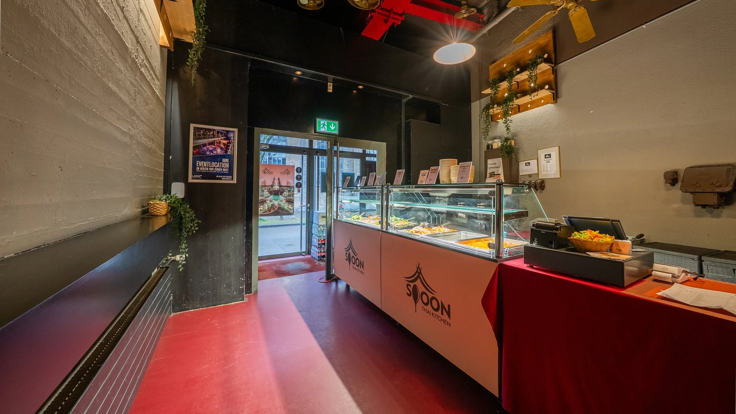 spoon. schiffbau-17.jpg