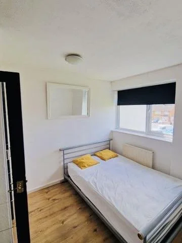 1-Bedroom Flat to Rent – Borehamwood (WD6 5LT)