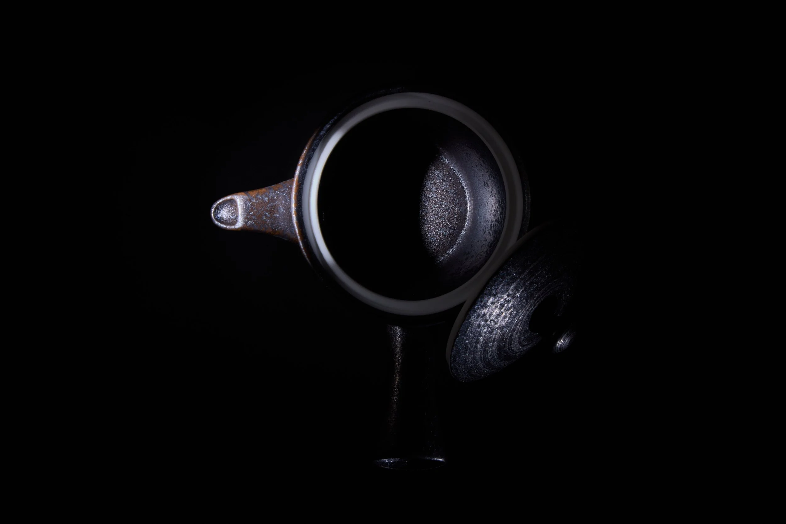 Edited_old style teapot 4-06-20262186.jpg