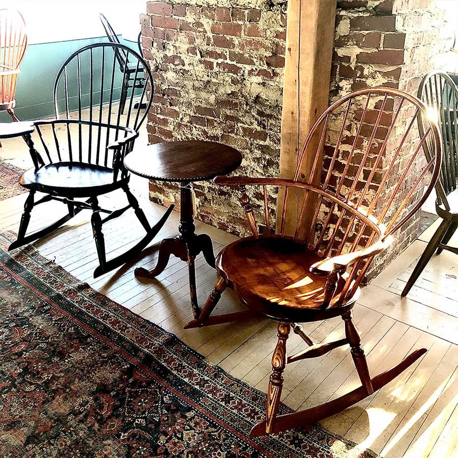 ChairSideTable_14_005.jpg