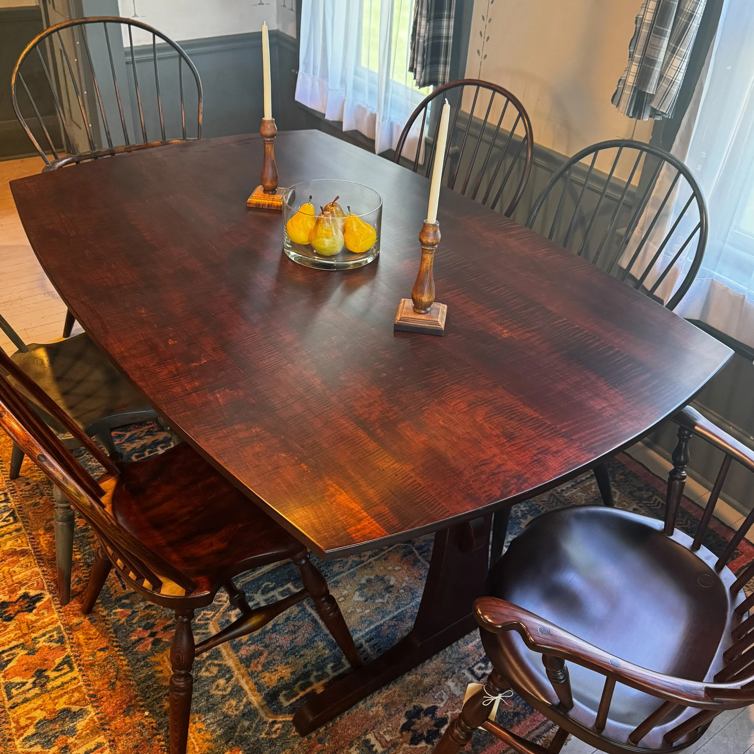 Friendship trestle table 002.jpg