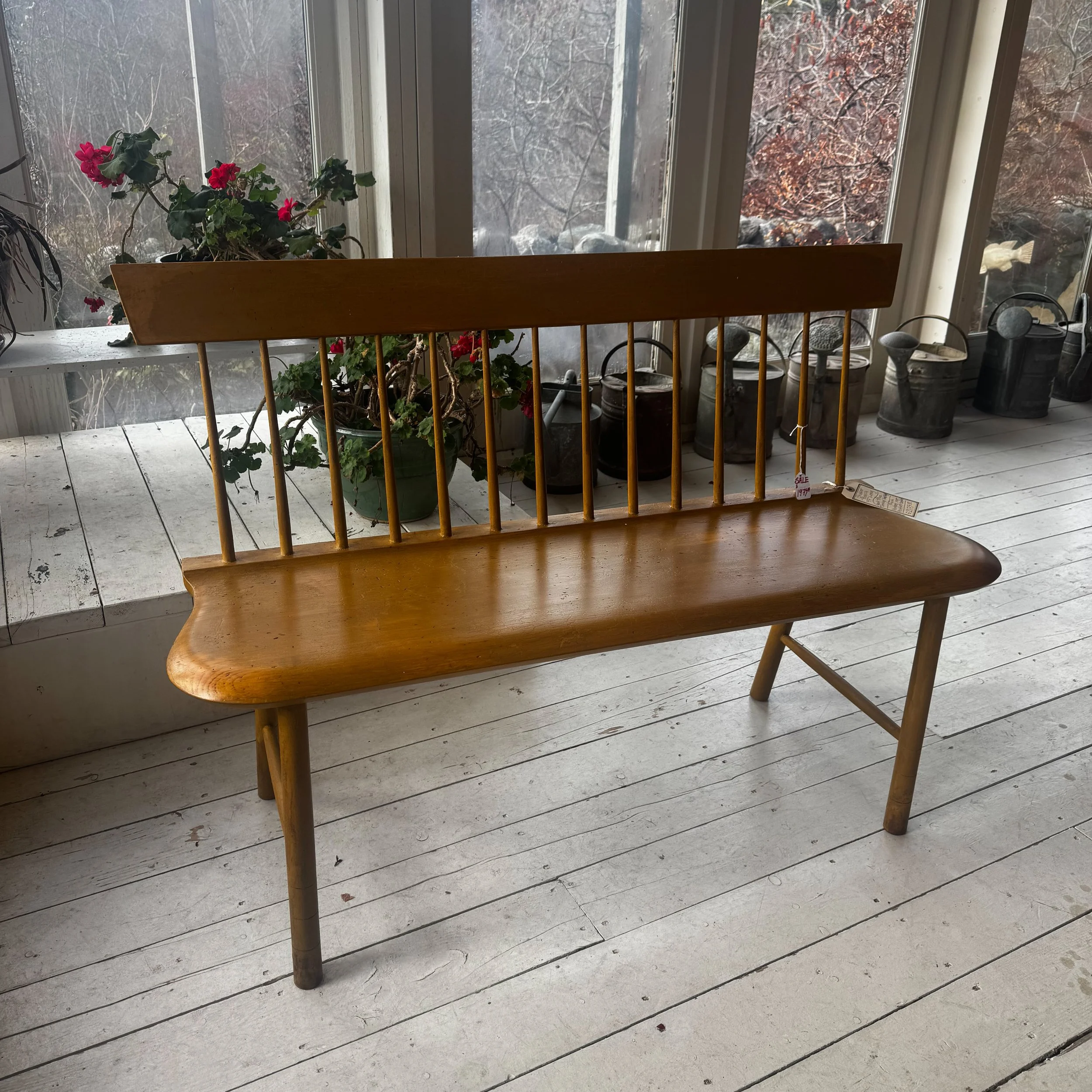 47 shaker bench 002.jpg