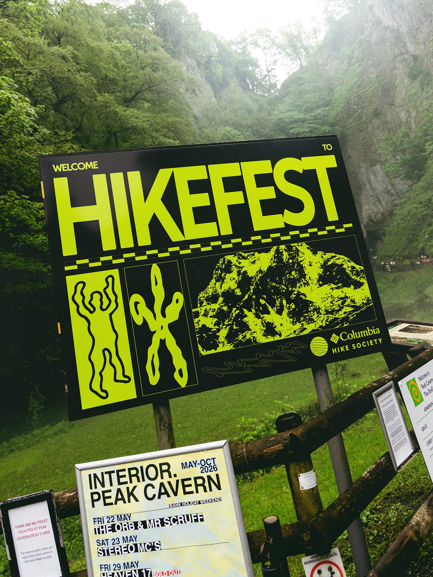Columbia EU Hike Society HIKEFEST 2026. Photographed in Peak District England by Andy Foote