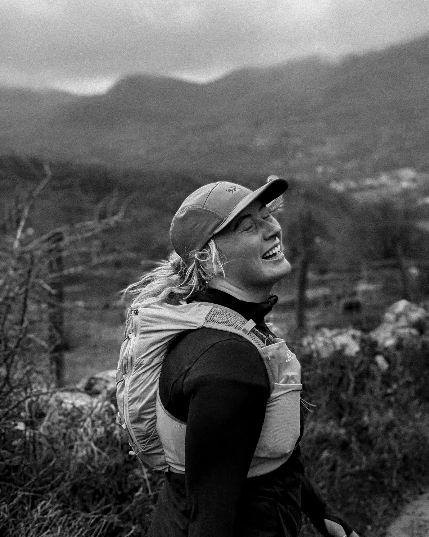 The joys of running up Fachwen with @mothfairy__ 🫶

I love it when a random 'get your phone out and take a snap behind your shoulder whilst moving' turns out as good as this!