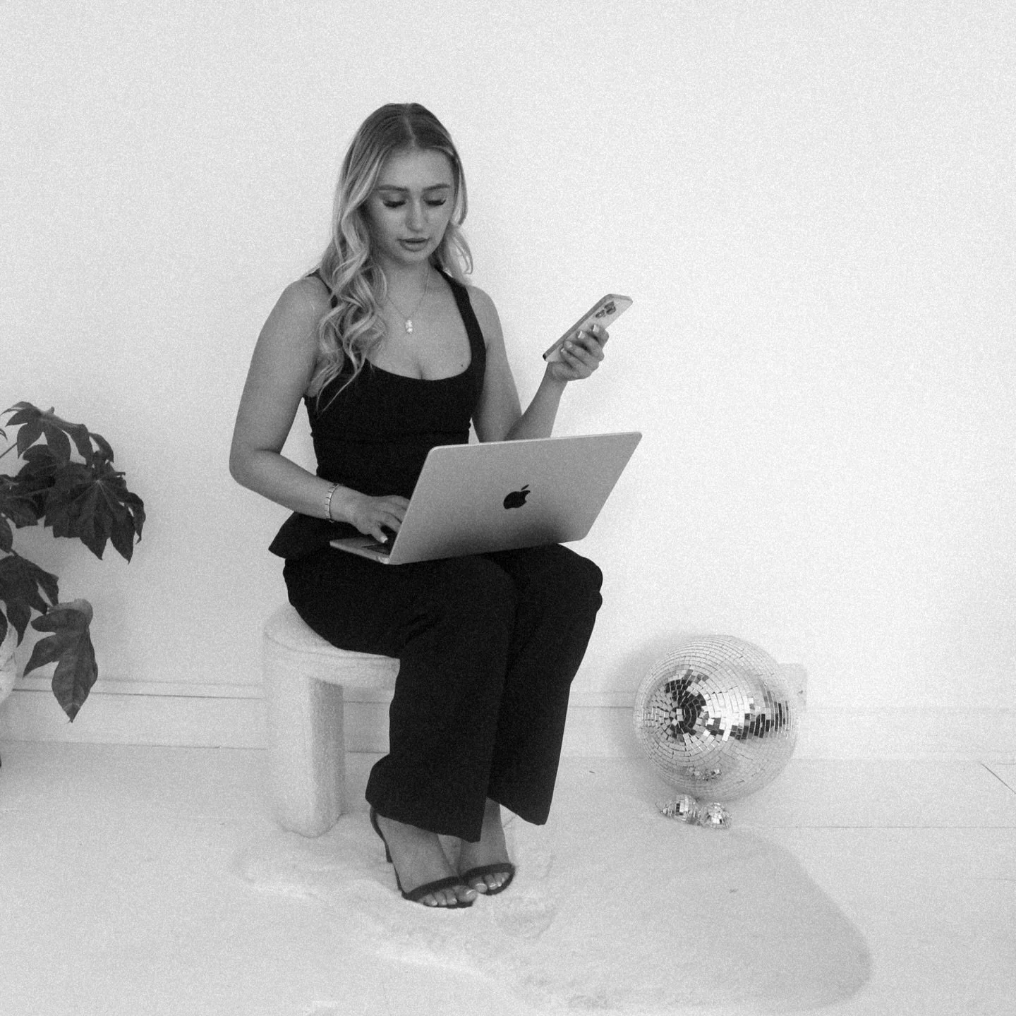 I am going FULL TIME with The Home Camcorder.

Some of you may (or may not) I have worked part time in retail for 3 years. 

Retail wasn&rsquo;t in my career path, I actually worked as a video editor &amp; social media before it but after getting unf