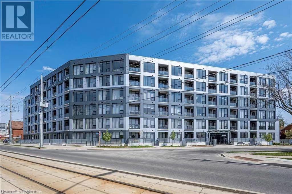 leased _ 690 King.jpeg