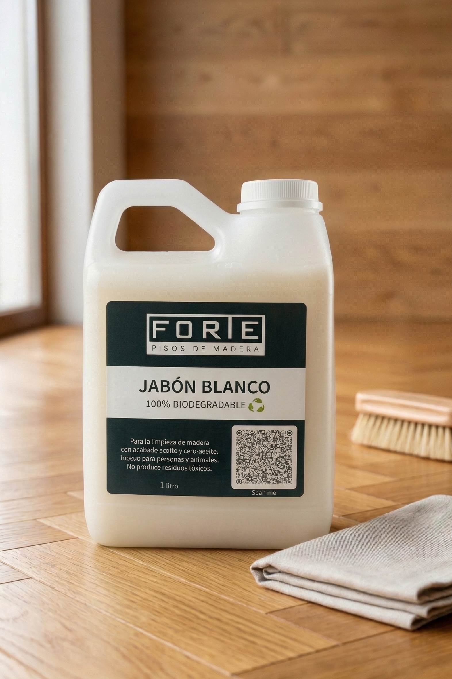 Forte jabón blanco para piso de madera 1 L.
