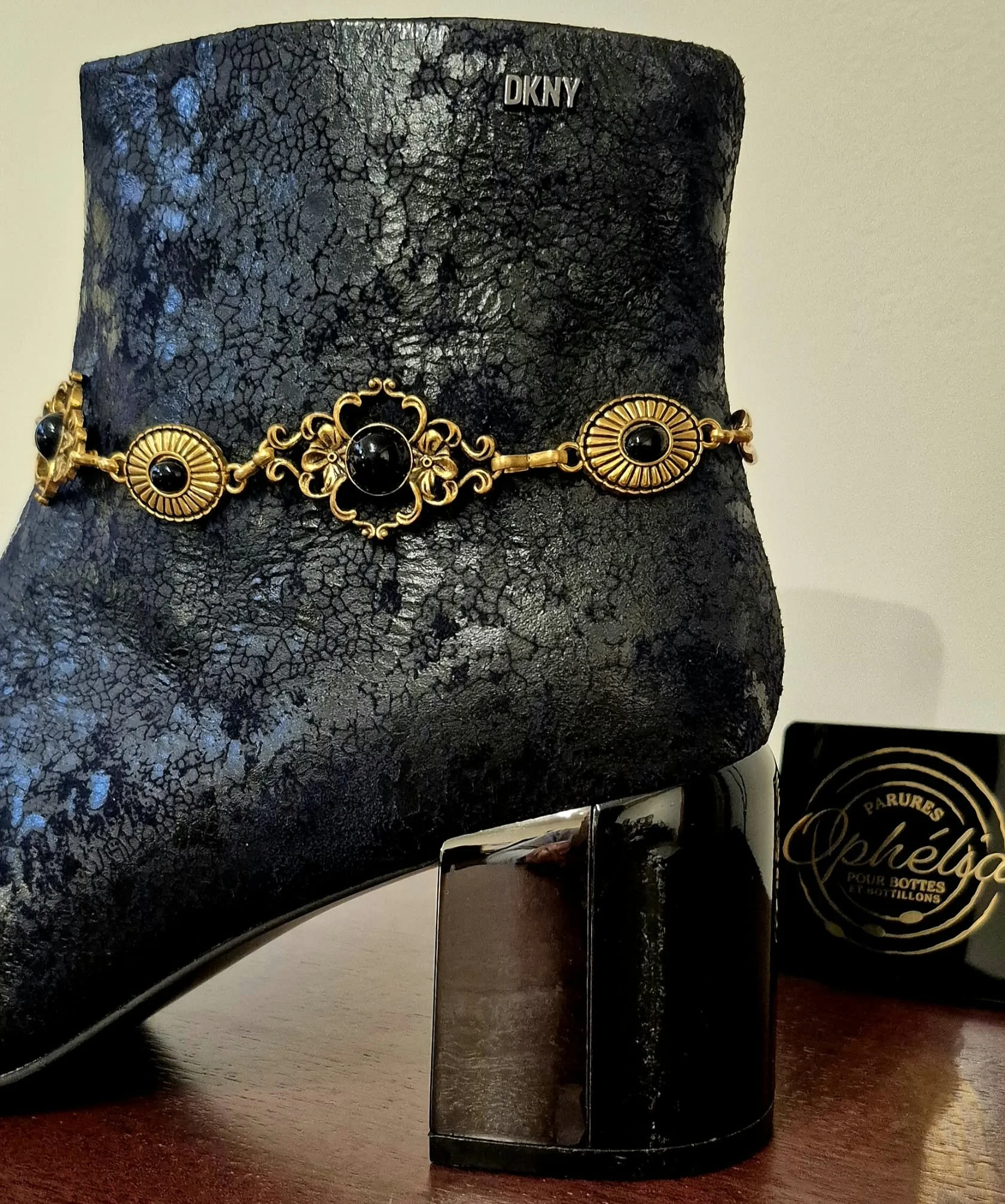 Sandrine - Bijoux Bottes - Femme - or et noir