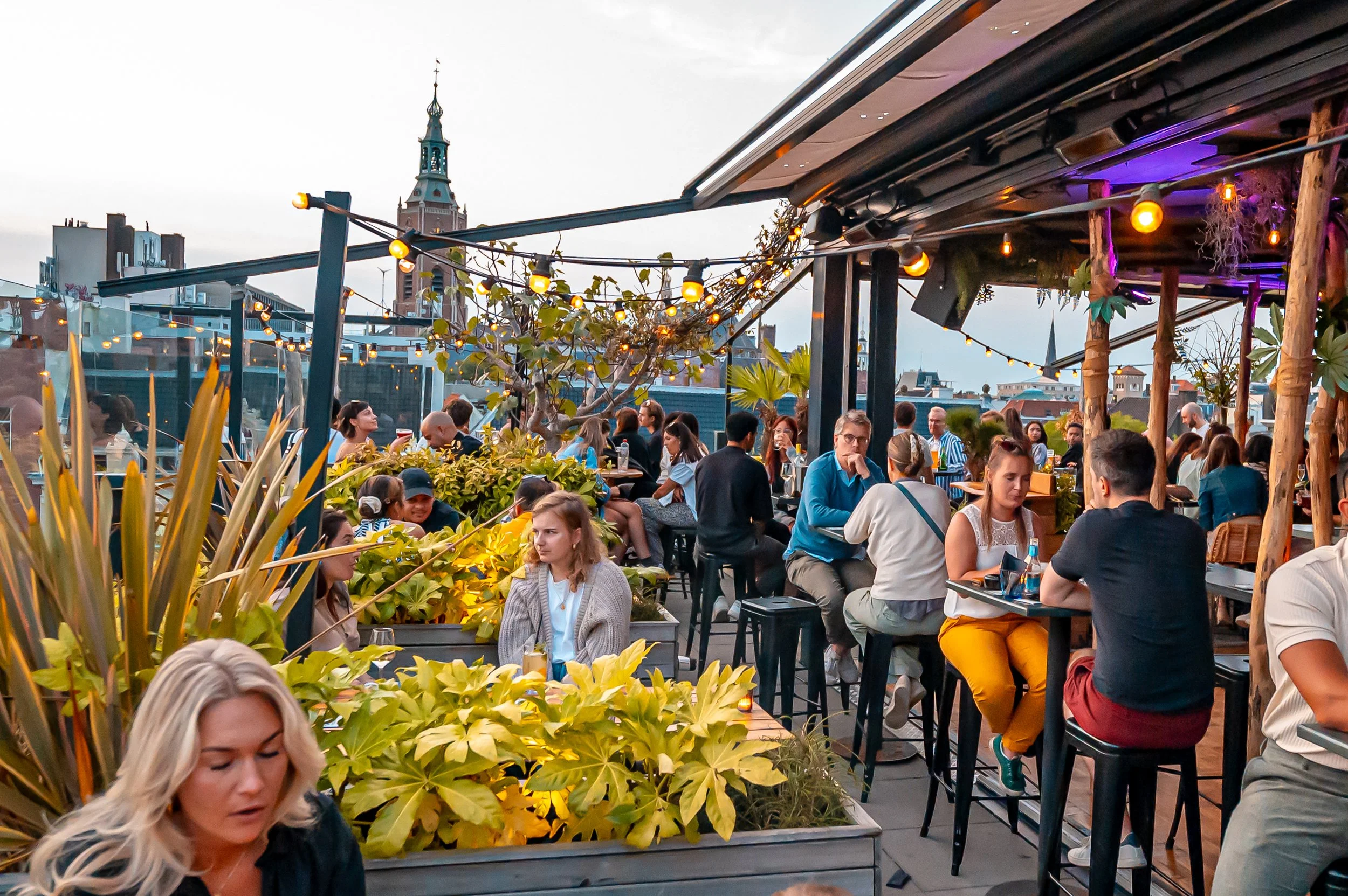 rooftop den haag borrel vergadering centrum