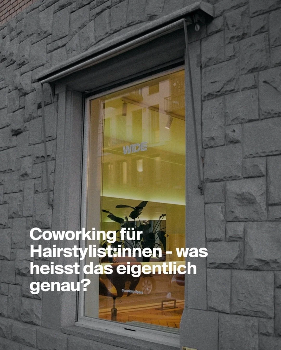 ✂️ Coworking f&uuml;r Hairstylist:innen &ndash; was heisst das eigentlich genau?

In unserem ersten Blogpost erz&auml;hlen wir, warum immer mehr Hairstylist:innen auf flexible Arbeitspl&auml;tze setzen, wie Coworking im Hairdressing funktioniert und 