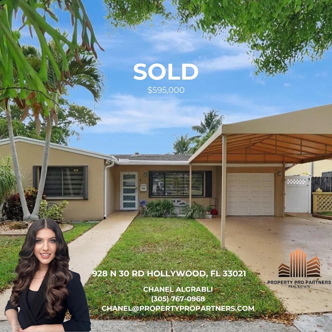 Another successful closing for the Property Pro Partners team!

Our agent Chanel Algrabli represented the sale of this 3 bed, 1 bath, 1,268 sq ft Hollywood home. Complete with a screened pool, private dock, and plenty of charm!

Closed at $595,000, c