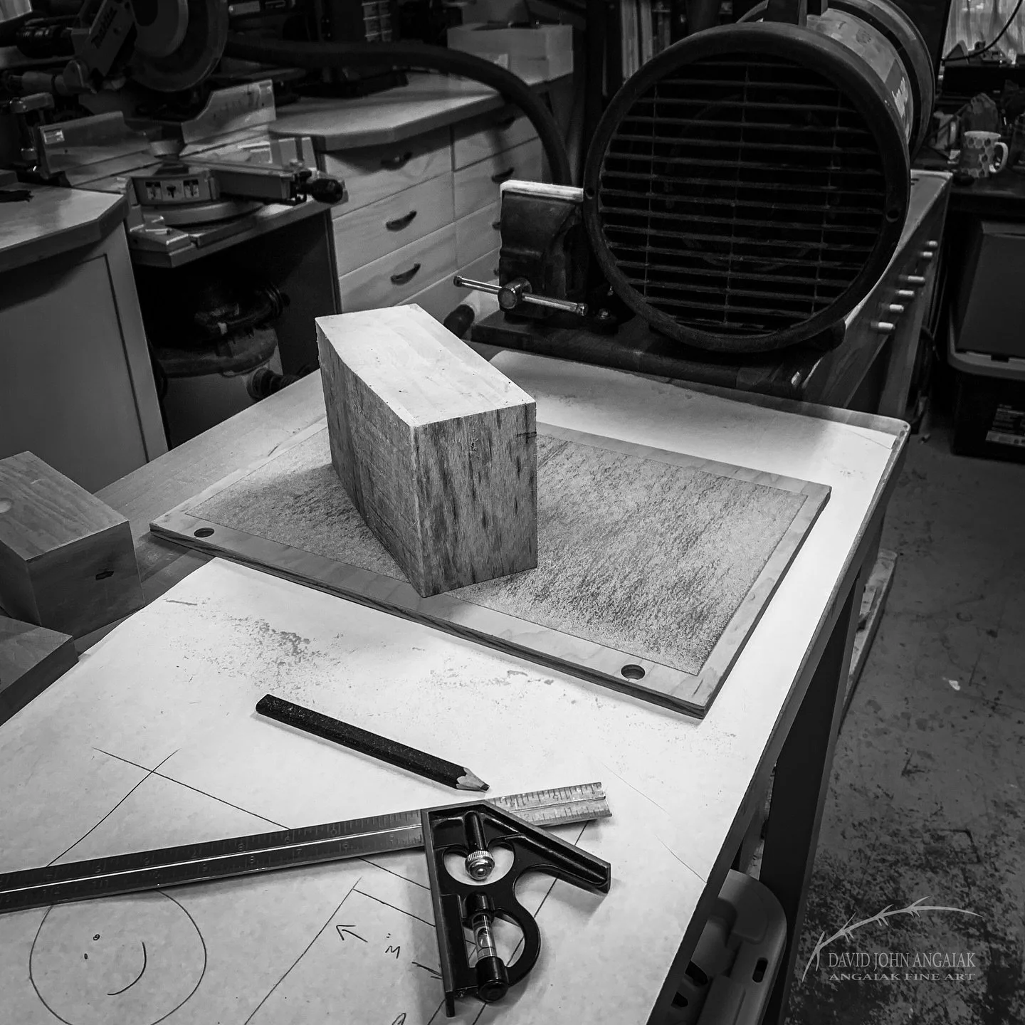 .
Artwork in Progress
.
#YupikMask #YupikArt #Woodcarving #StayTuned #Commission #WorkingArtist #InProgress #DavidJohnAngaiak #AngaiakFineArt #ArtIsFun