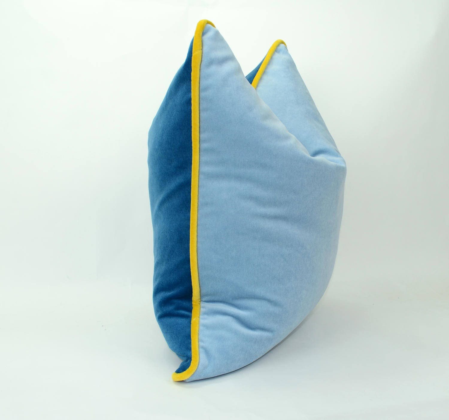 https://i.etsystatic.com/6952718/r/il/a100ea/1269573451/il_fullxfull.1269573451_34vk.jpg