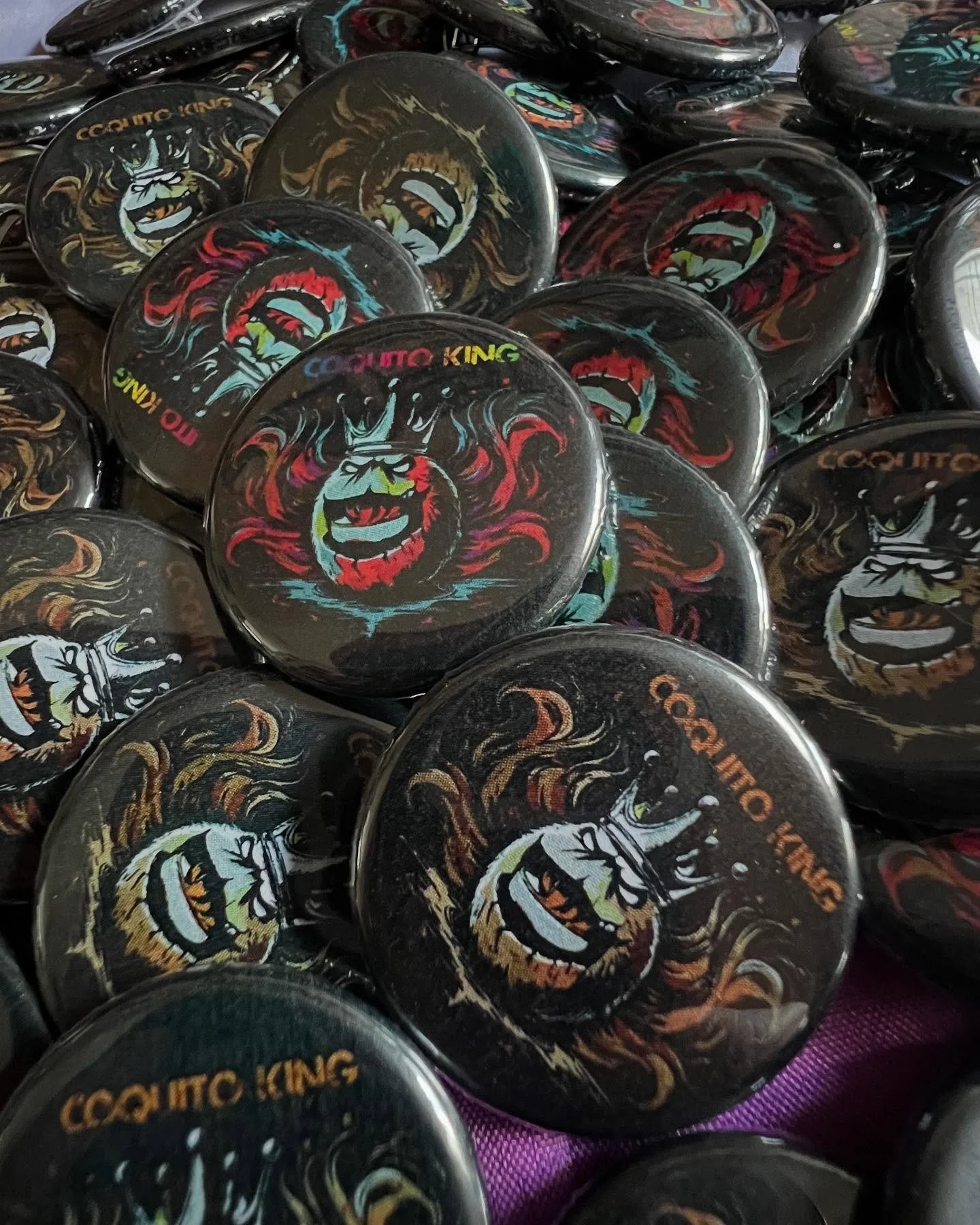 A huge thank you to @da_lostjedi, who is an incredible person, talented coquito maker and drag king, and one of my biggest supporters since the very humble beginnings of @buttonwitch. Very grateful to know them and absolutely adore them. And thrilled