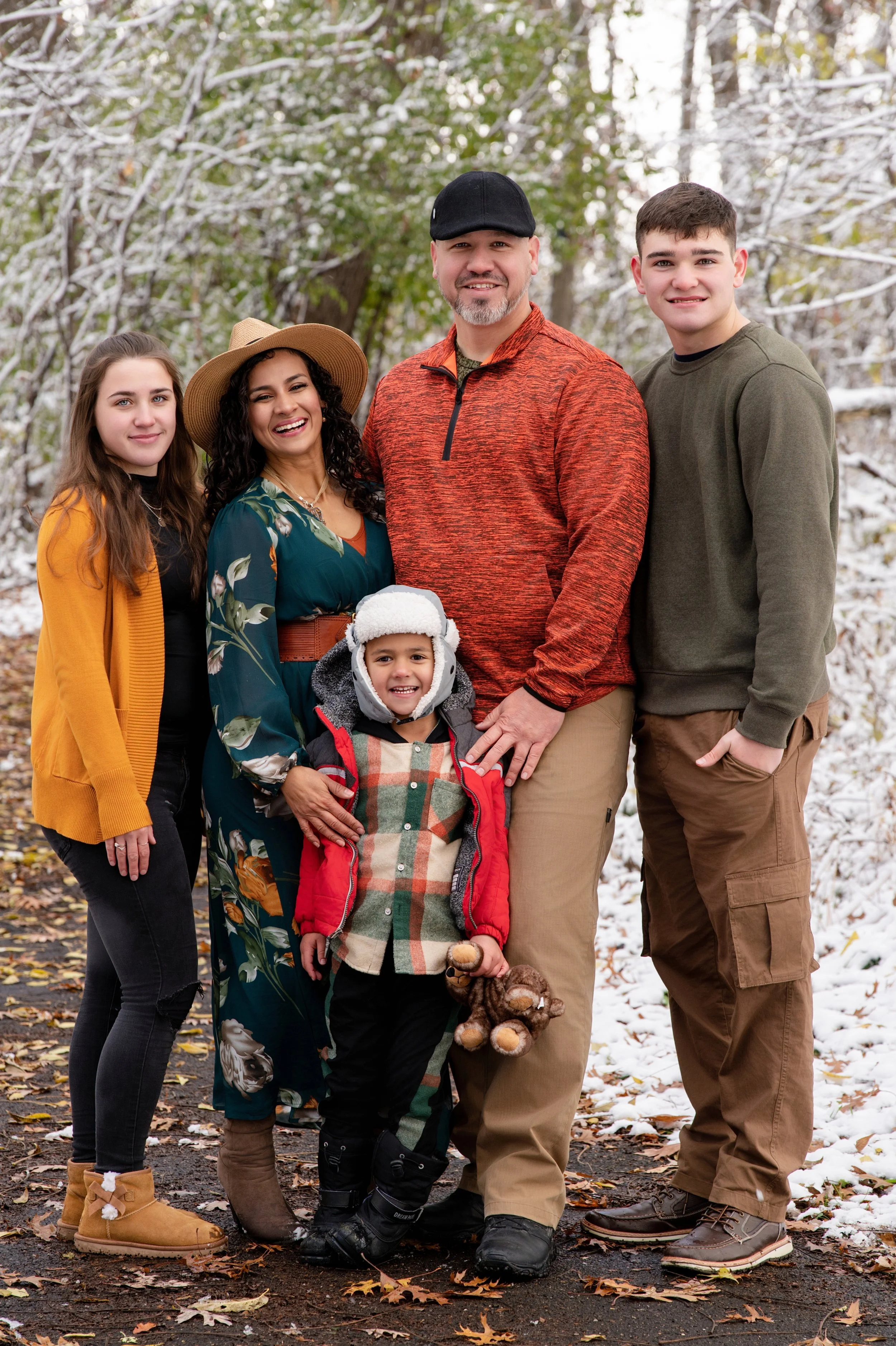 Family Portrait Janesville WI Family Photography Janesville WI Family Photos Janesville WI Photographer In Janesville WI Portraits Photographer Janesville WI Senior Portrait Janesville WI Couples Photographer Janesville WI Engagement Photography Jane