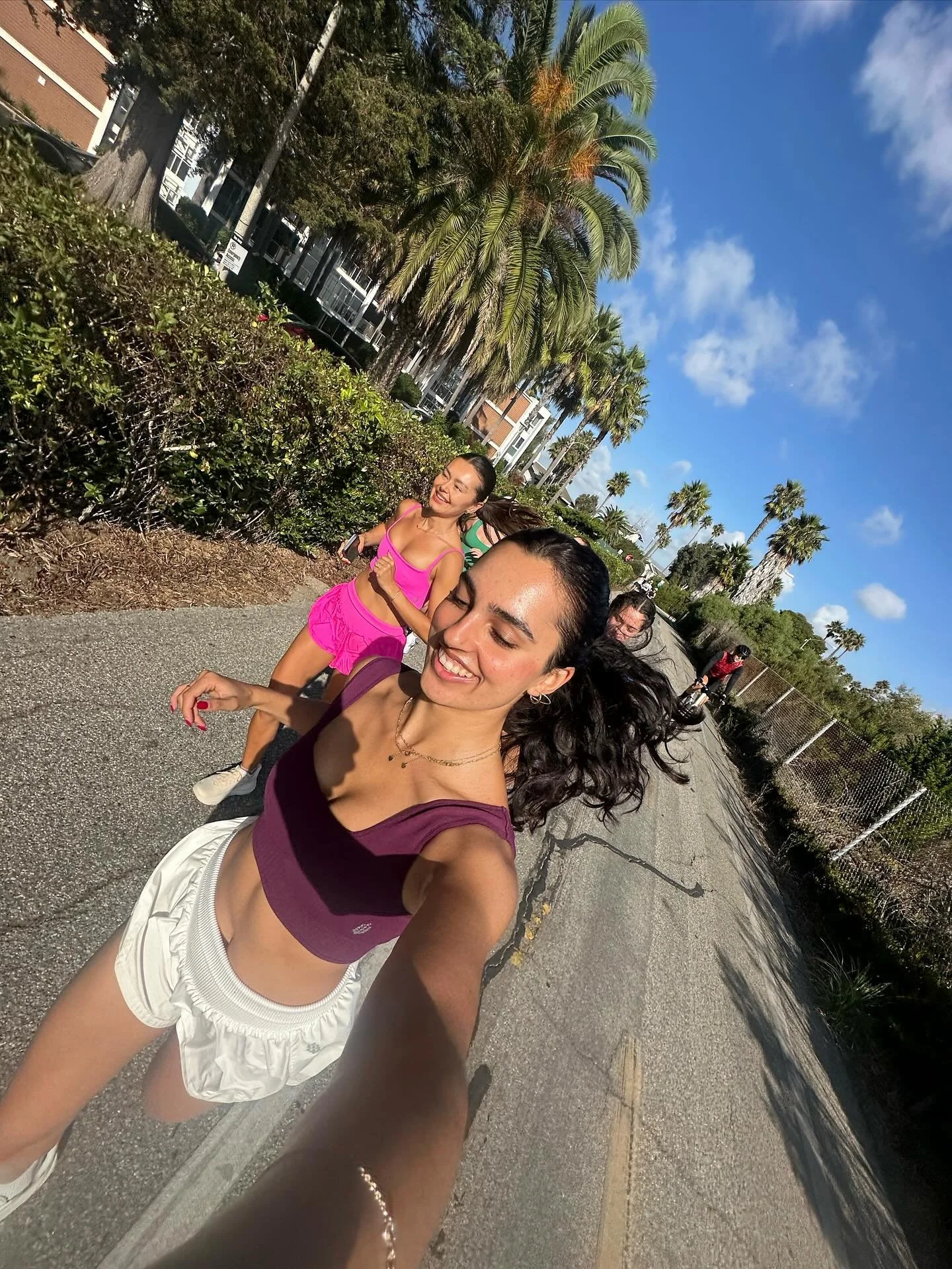 October run day recap with @fpmovement + @hoka !! Such a beautiful day to spend with my girls 🫶🏼 so proud of all of you showing up every month your energy is amazing! ILY!! 🥰