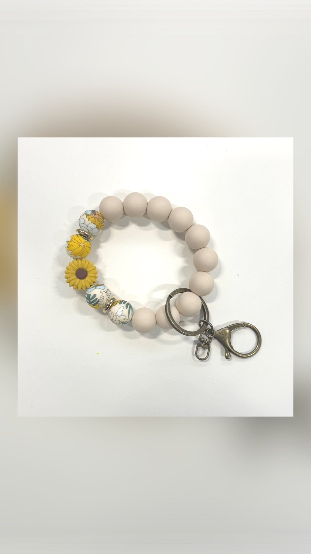 Sunflowers%2B%2526%2BCream.jpg