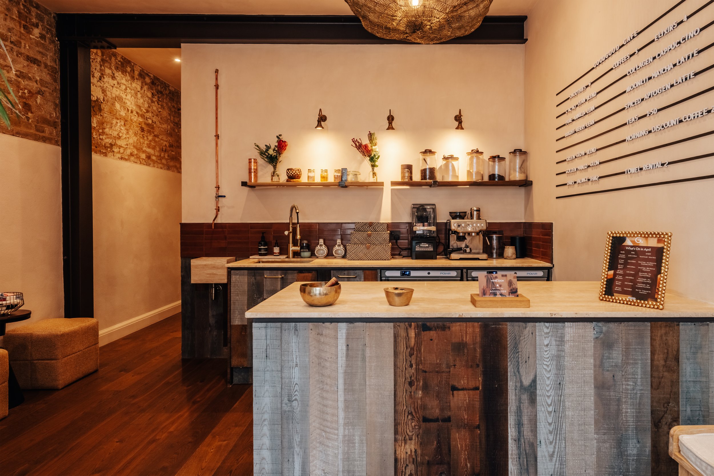GoodGood Cafe