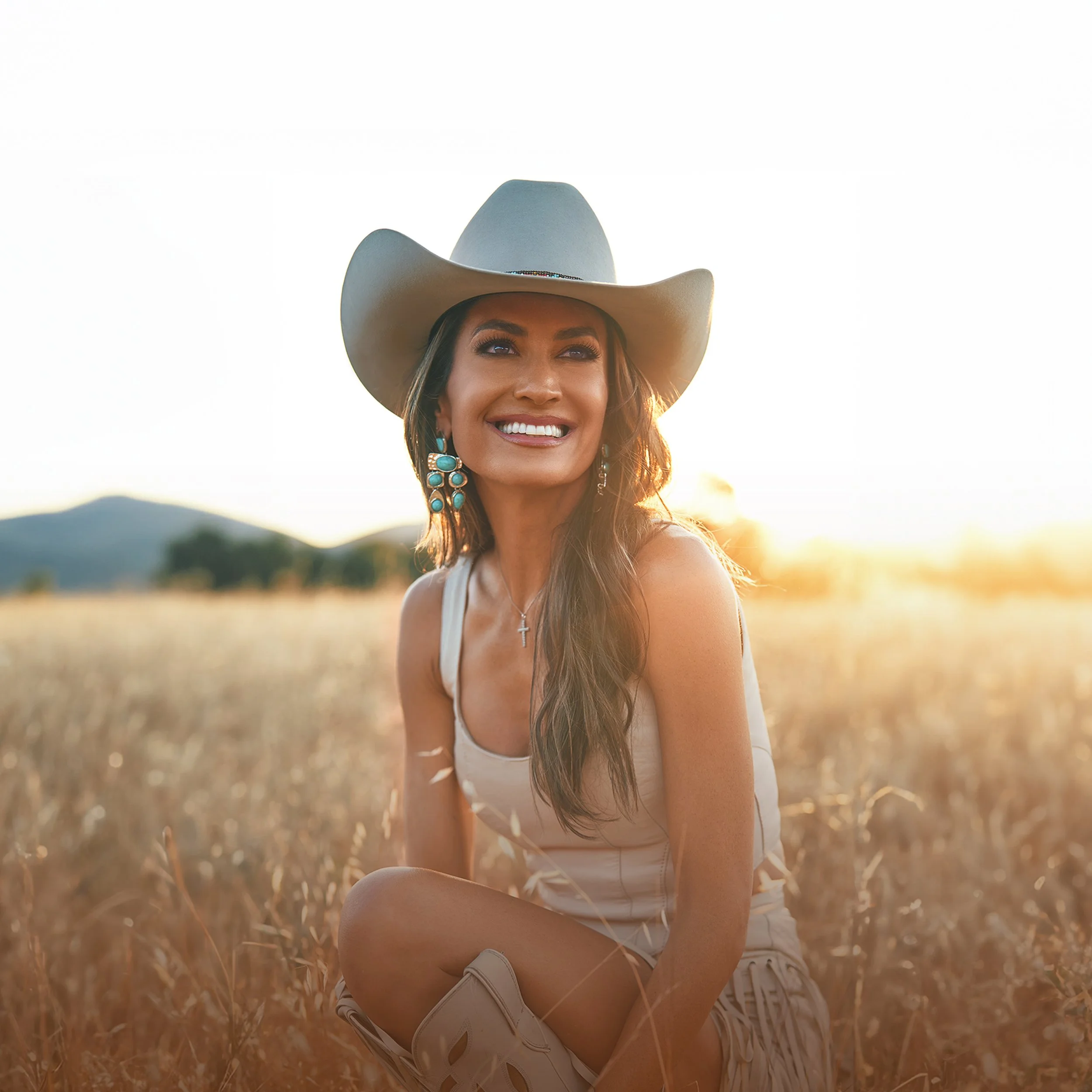 ANNIE BOSKO | Artist | Writer