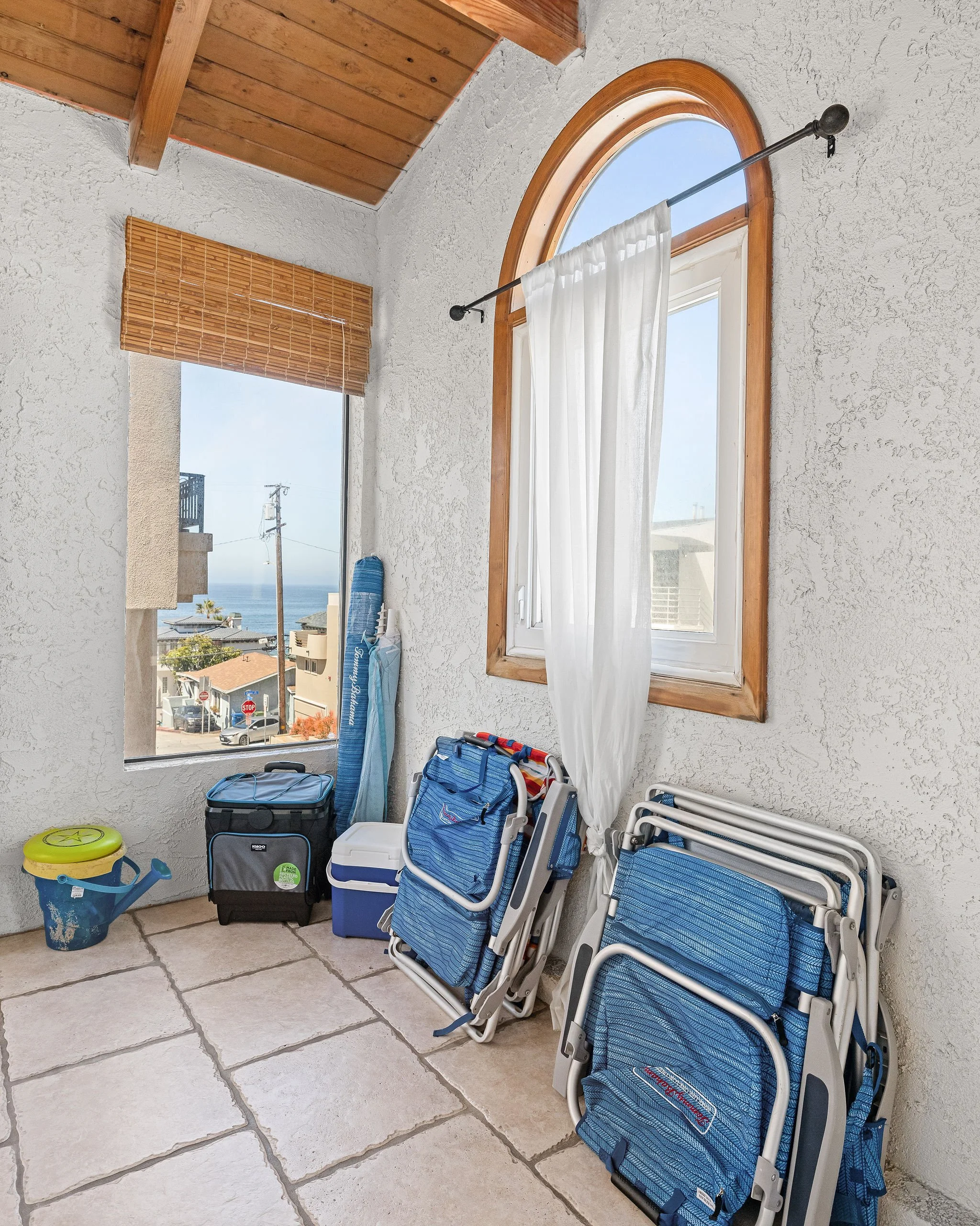 ManhattanBeachAirBnB(11of60).jpg