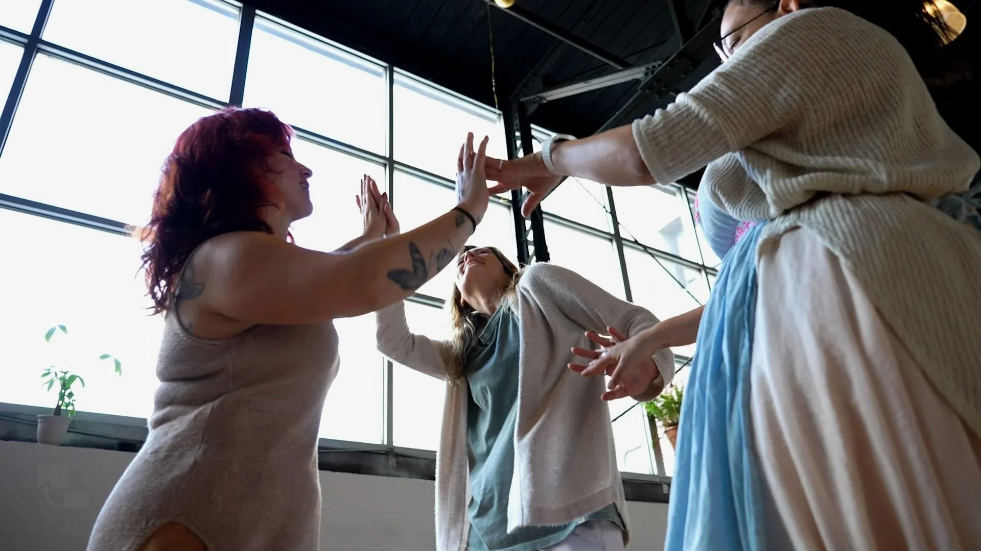 Mystic+Moon+Girls+Dancing+by+window.jpg