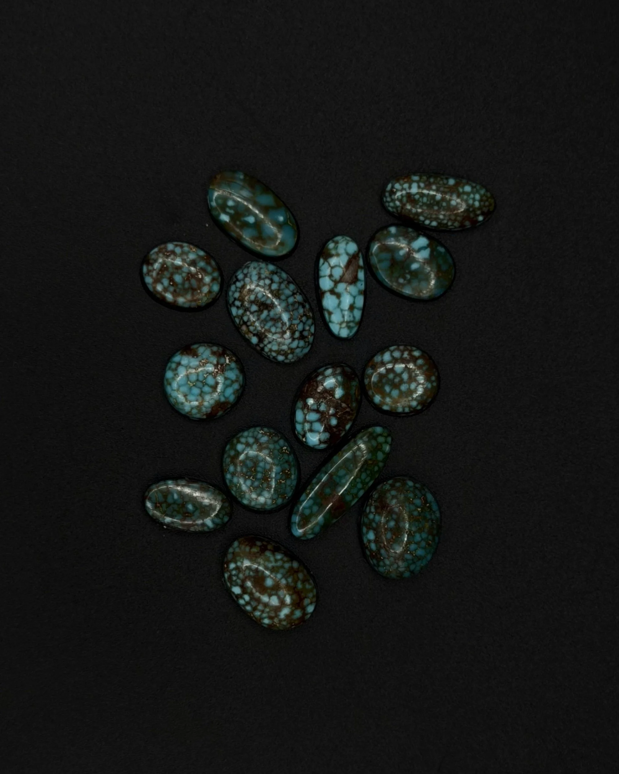 Red Web Kingman Turquoise 