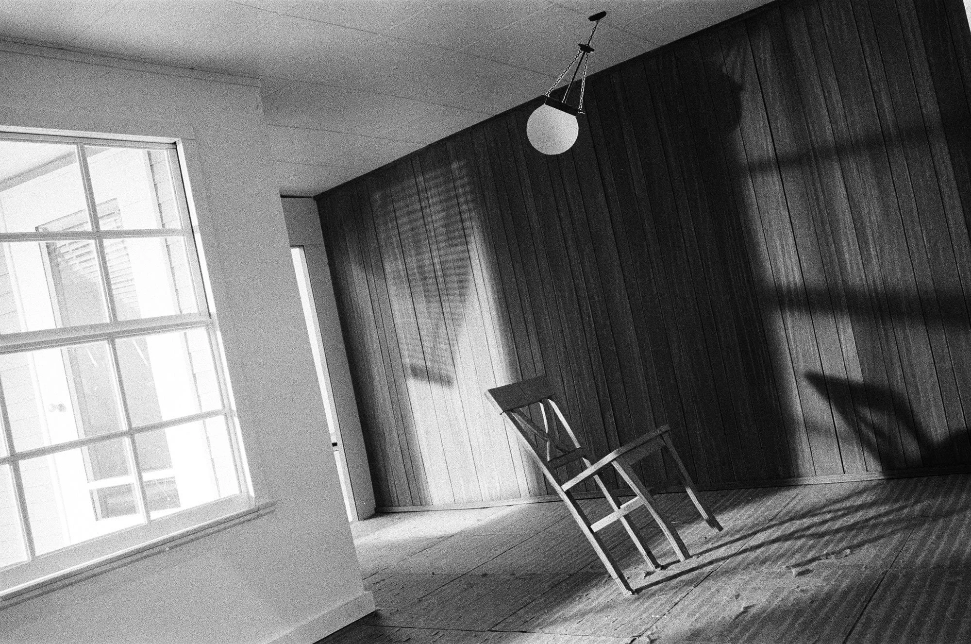 Chair-lamp-tilt_Web.jpg
