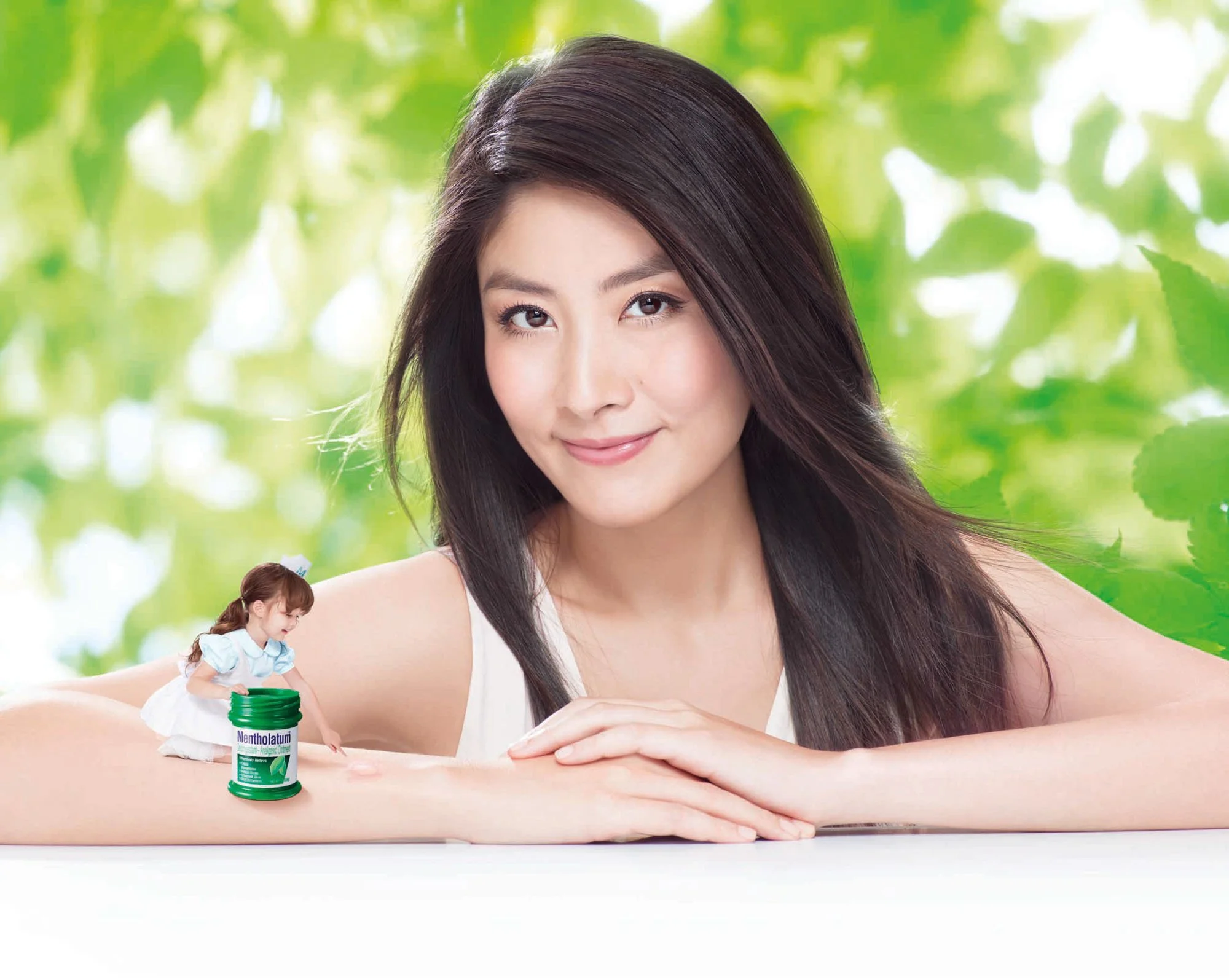 Mentholatum Print Ad Featuring Kelly Chen