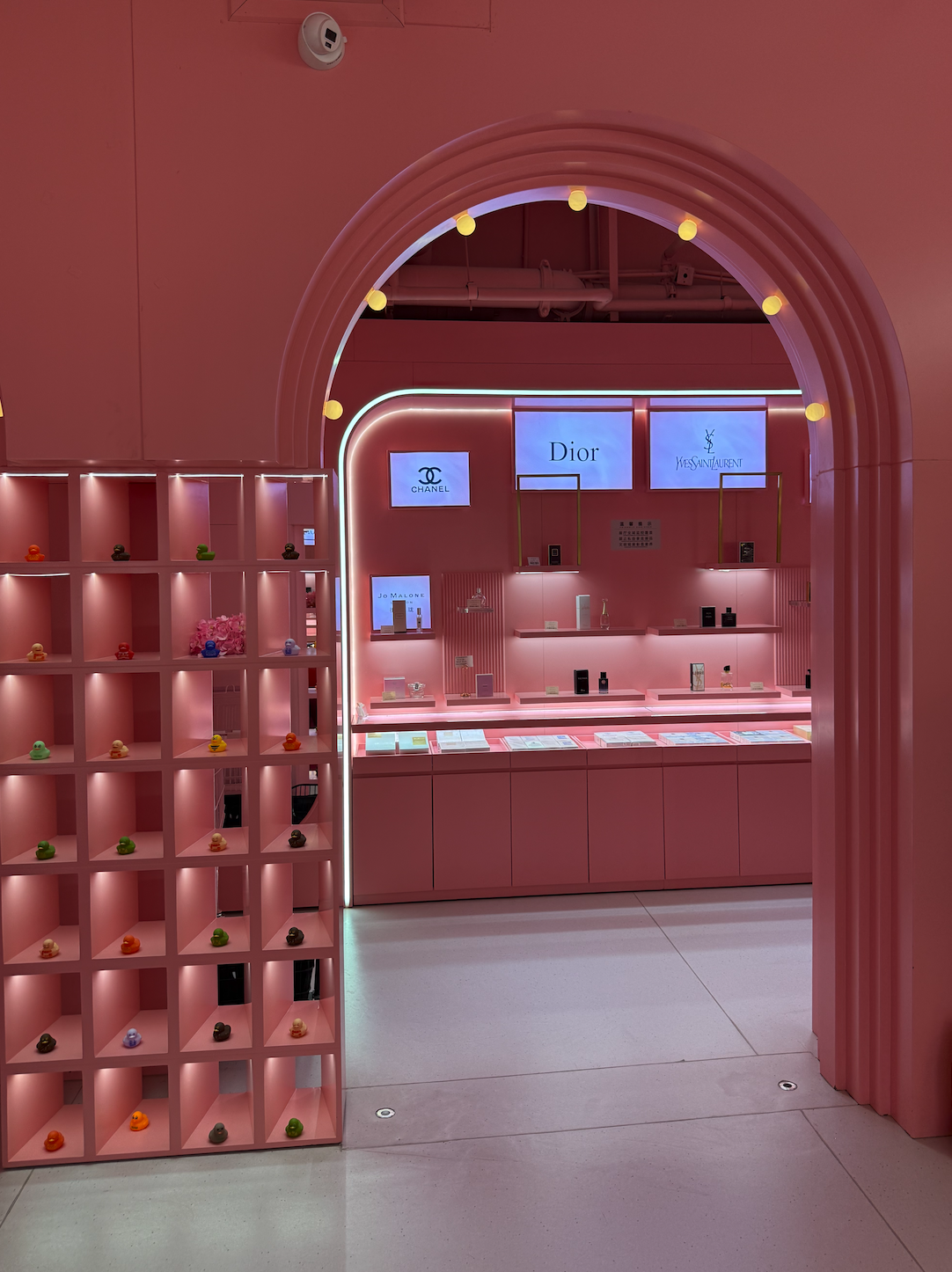 dior.png