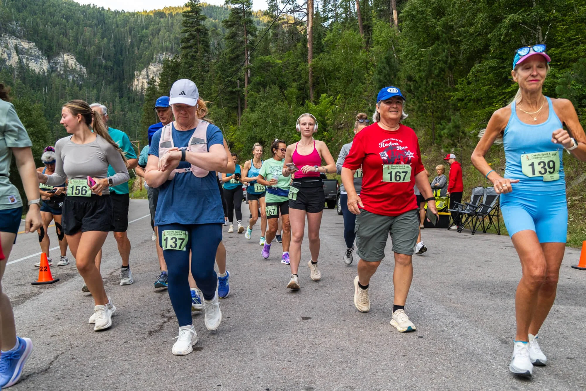 SierraHopp_LeadingLadiesMarathon-88.jpg