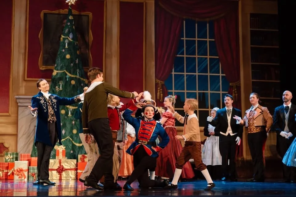 Cascade Theatre, The Nutcracker, December 2025, Photography by Makayla Miranda Photo (IG: @makaylamiranda.photo)