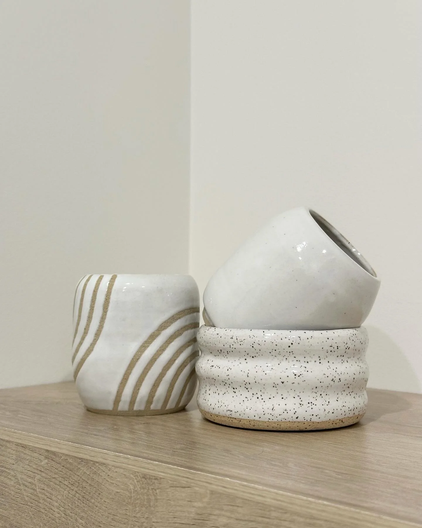 S I M P L I C I T Y 🤍

#pottery #potterylove #potterywheel #potteryreels #potteryart #potterydesign #potterymaking #potteryofinstagram #ceramics #ceramist #ceramicartist #ceramicsofinstagram #ceramicart #ceramiclife #ceramicdesign #ceramiclove #shpk