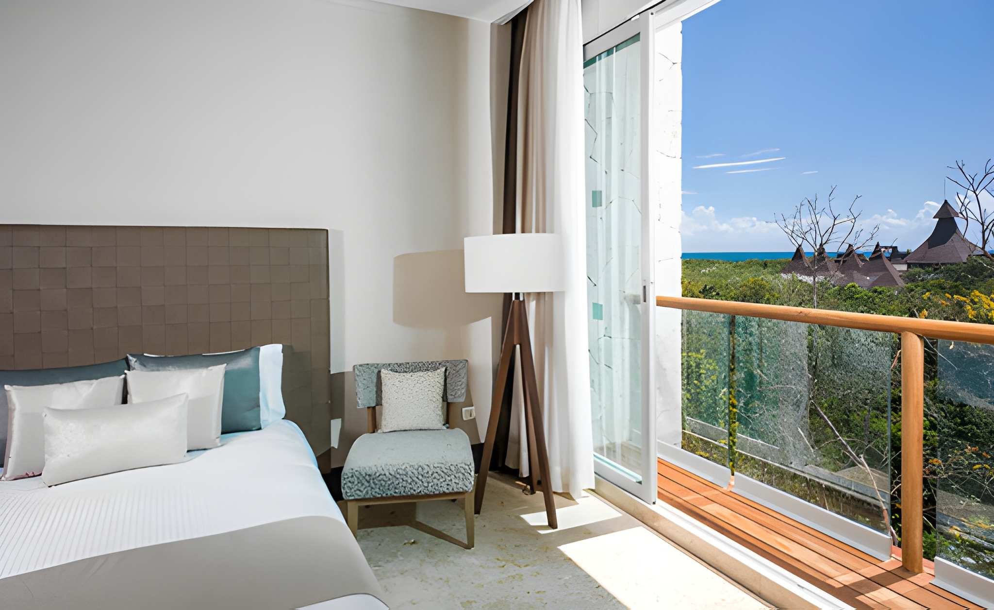 Grand Luxxe Three Bedroom Spa Suite - Riviera Maya - Bedroom Jungle View