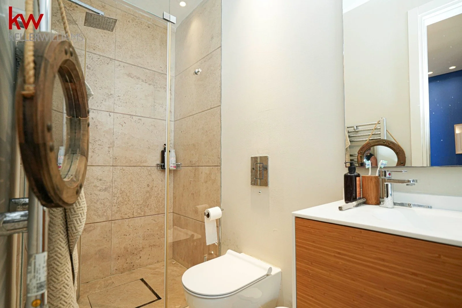 WhatsApp Image 2025-12-09 at 01.45.21_b3e92713.jpg