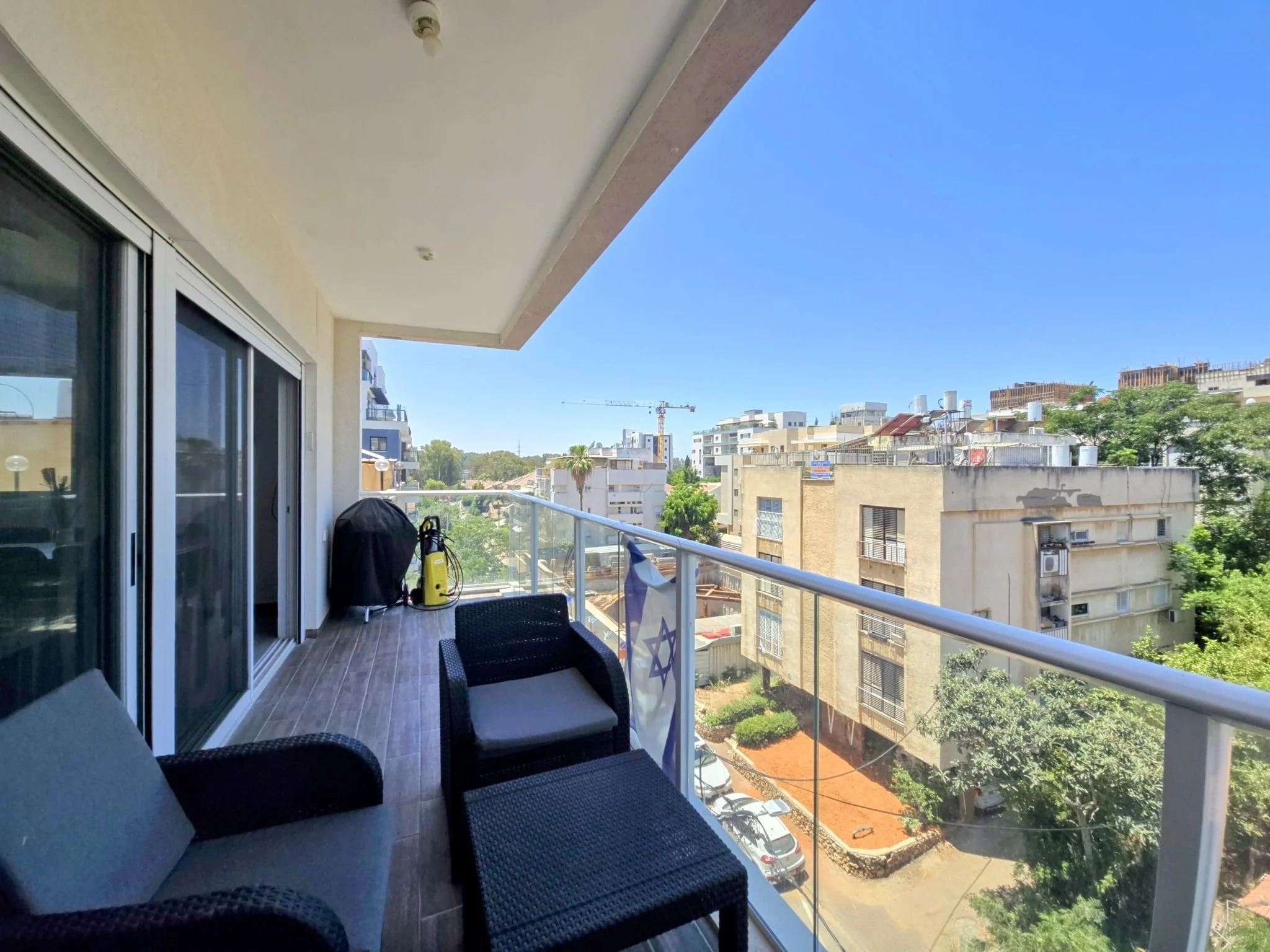 דירת 5 חדרים הרחוב ביאליק 29 3,590,000 ש"ח