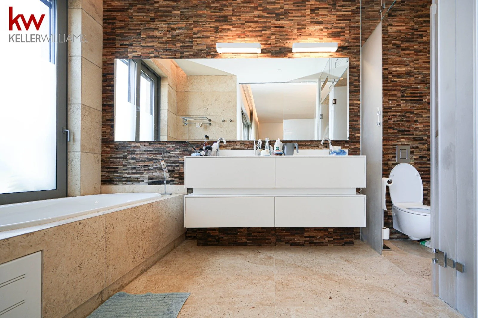 WhatsApp Image 2025-12-09 at 01.45.23_ab0cd902.jpg