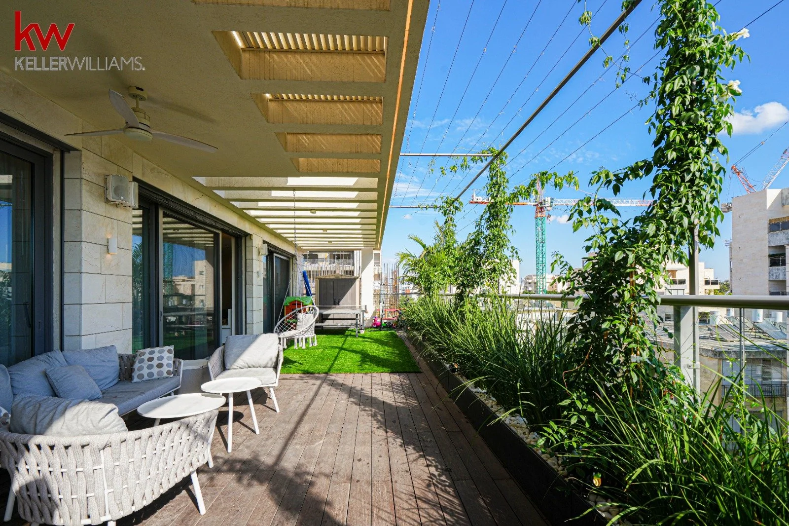 WhatsApp Image 2025-12-09 at 01.45.12_c66c6255.jpg