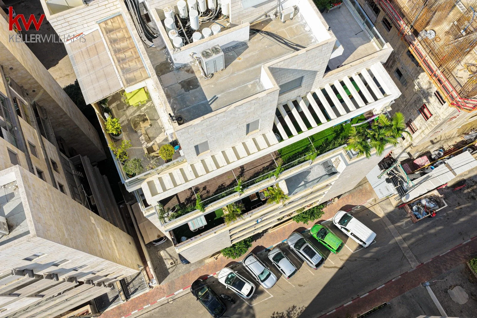 WhatsApp Image 2025-12-09 at 01.45.11_b06d0b0b.jpg